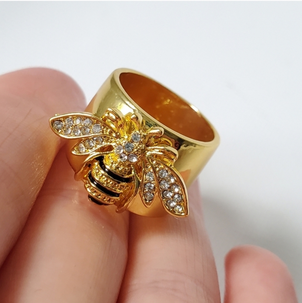 Bumble Bee Wide Coctail Statement Copper Ring